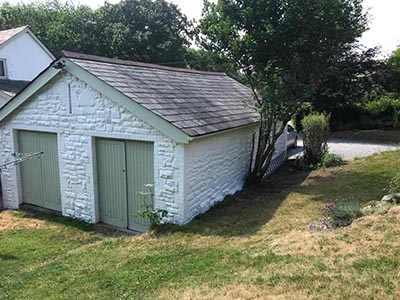 Exterior painting professionals Cardiff coutry house after renovation side view